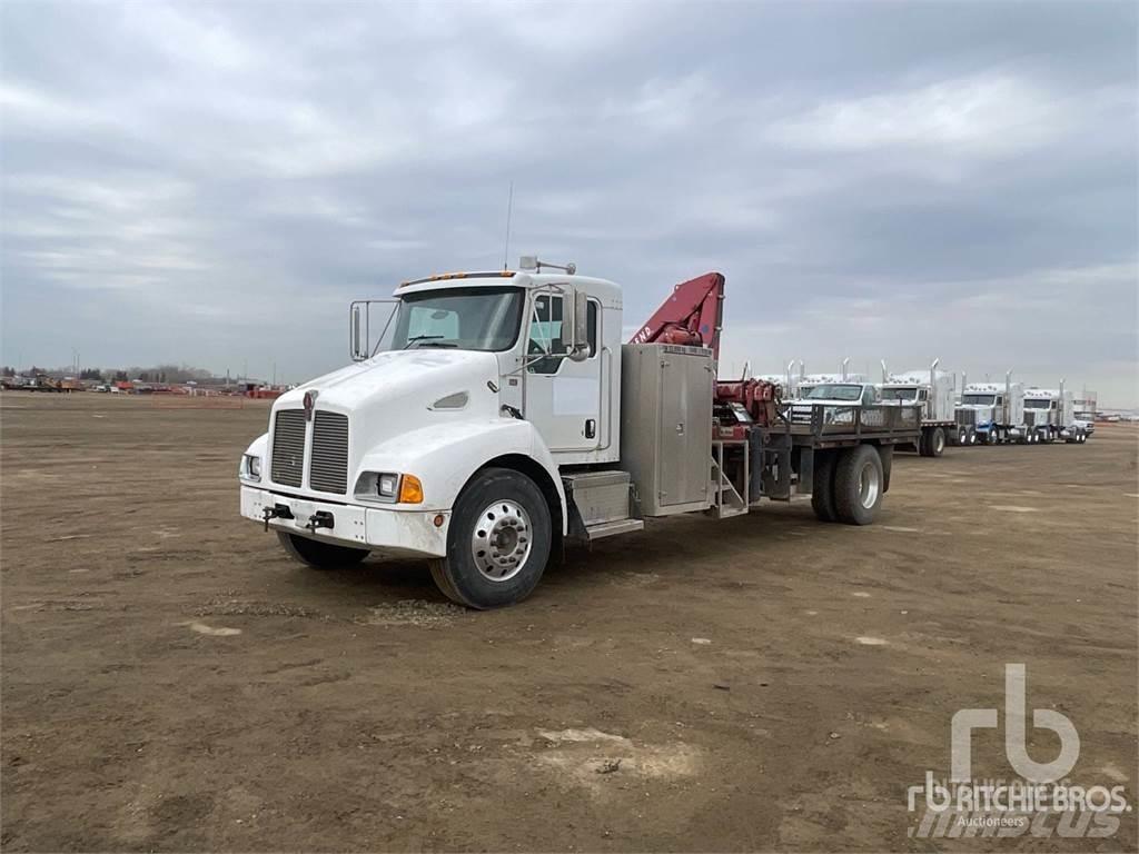 Kenworth T300 Smagās mašīnas ar celtni