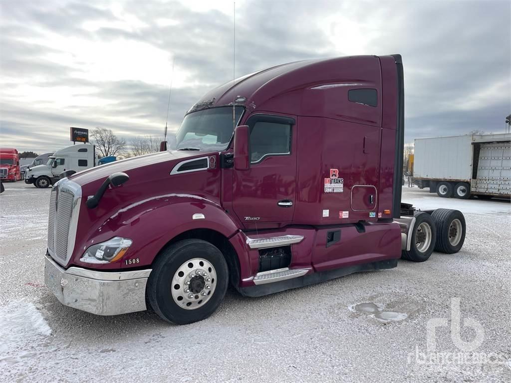 Kenworth T680 Vilcēji
