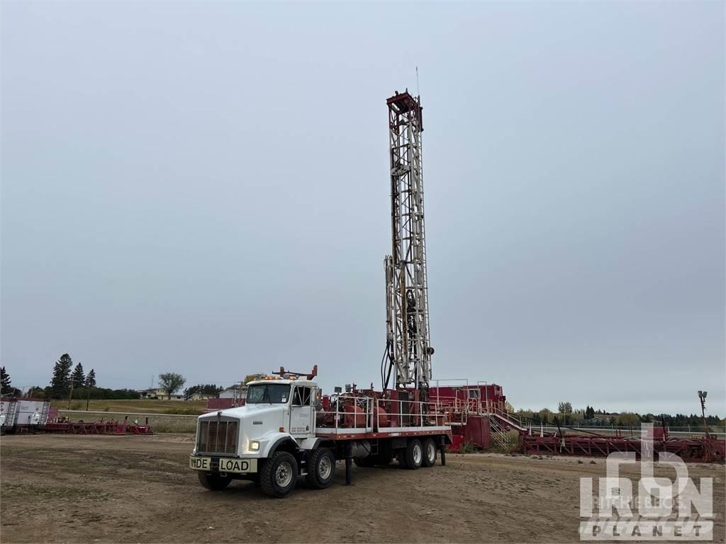 Kenworth T800 Mobilās urbšanas platformu automašīnas