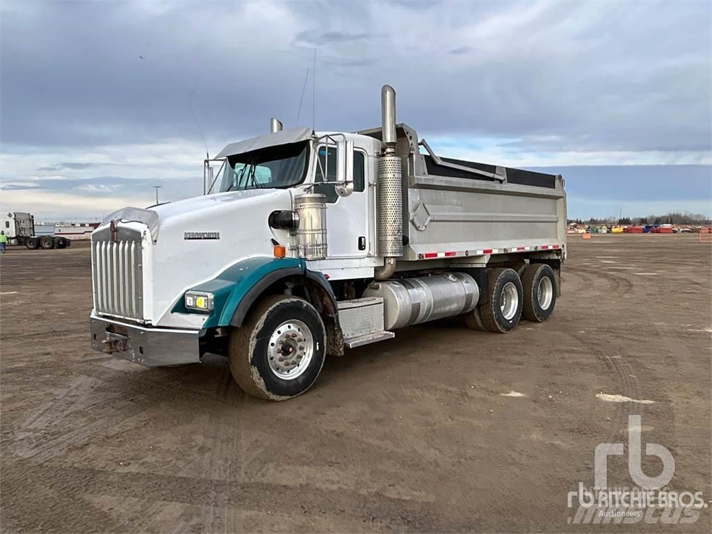 Kenworth T800 Pašizgāzējs