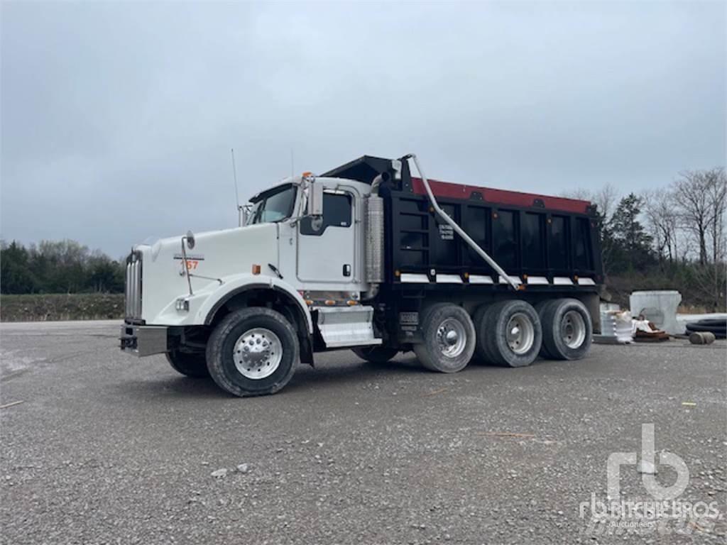 Kenworth T800 Pašizgāzējs