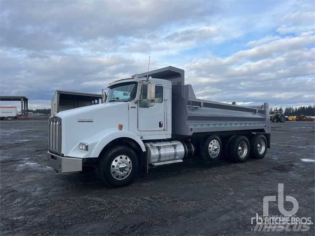 Kenworth T800 Pašizgāzējs