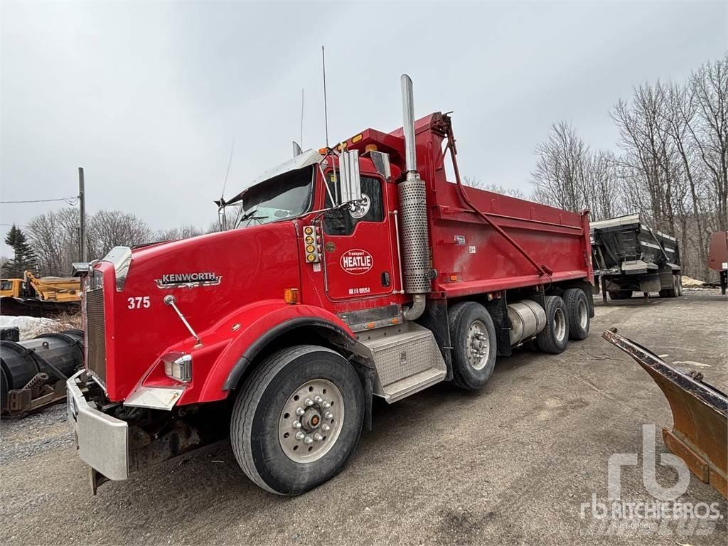 Kenworth T800 Pašizgāzējs