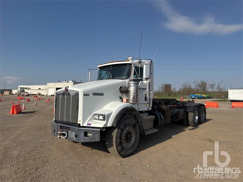 Kenworth T800 Kabeļu pacēlājs nomontējamām kravas mašīnām