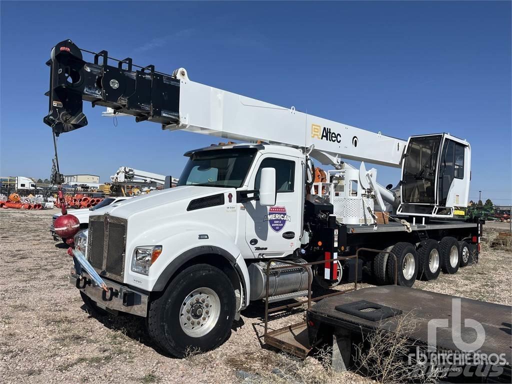 Kenworth T880 Smagās mašīnas ar celtni