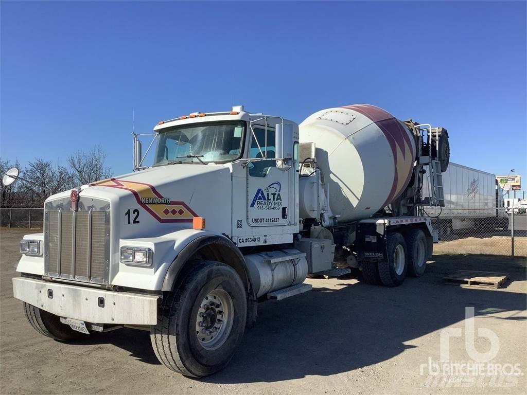 Kenworth W900 Betonvedēji