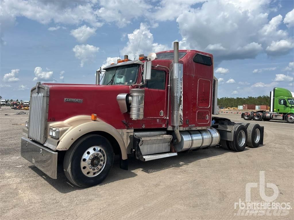 Kenworth W900L Vilcēji