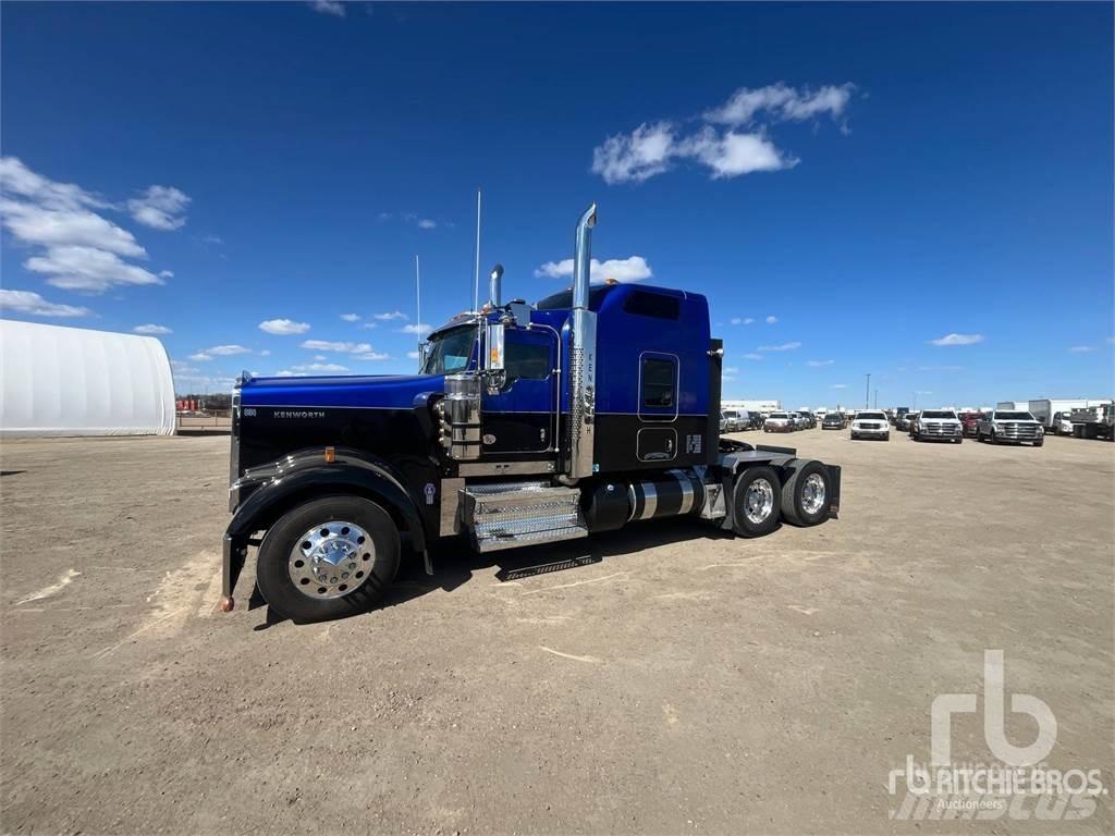 Kenworth W900L Vilcēji