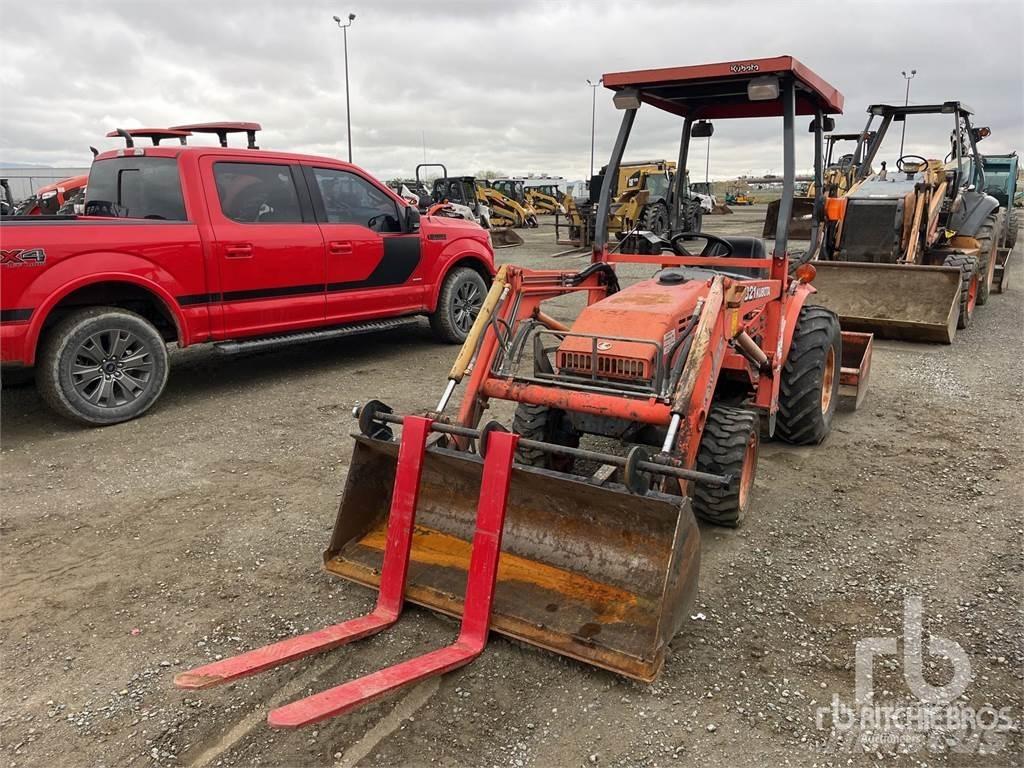 Kubota B21 Kompaktie traktori