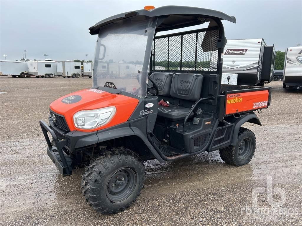 Kubota RTV-X900 Visurgājēji