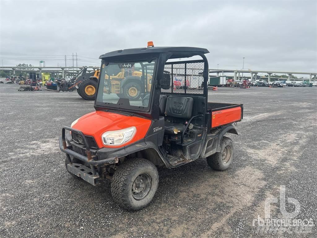 Kubota RTV-X900 Komunālās mašīnas