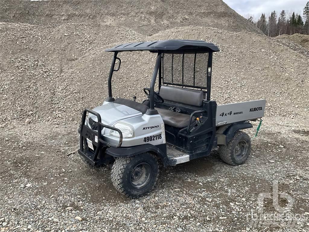 Kubota RTV900 Komunālās mašīnas