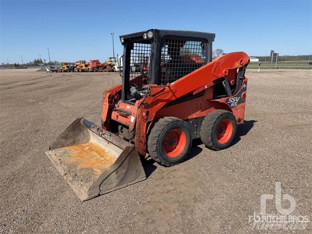Kubota SSV65 Lietoti riteņu kompaktiekrāvēji