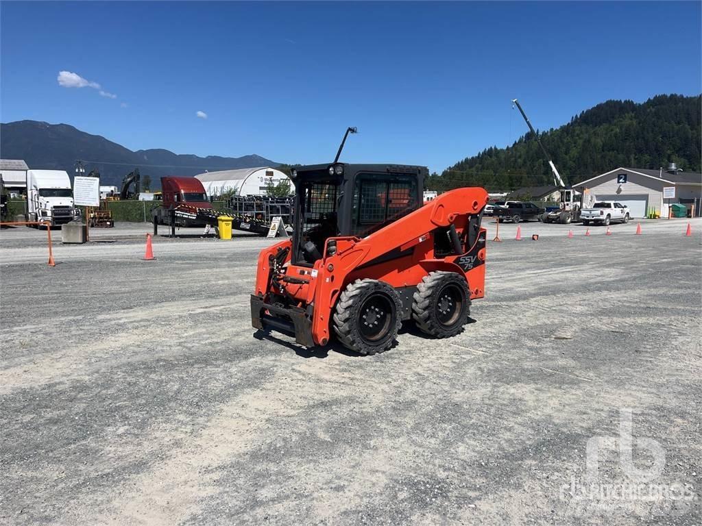 Kubota SSV75 Lietoti riteņu kompaktiekrāvēji