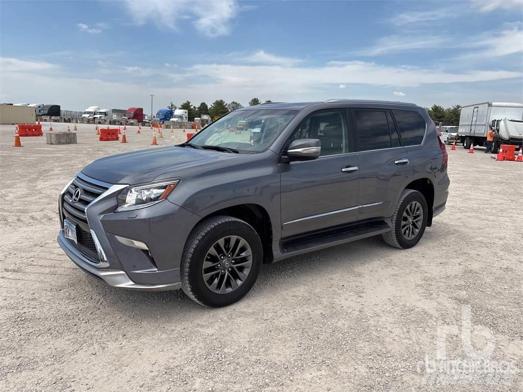 Lexus GX460 Vieglais kravas automobilis/izkraušana no sāniem