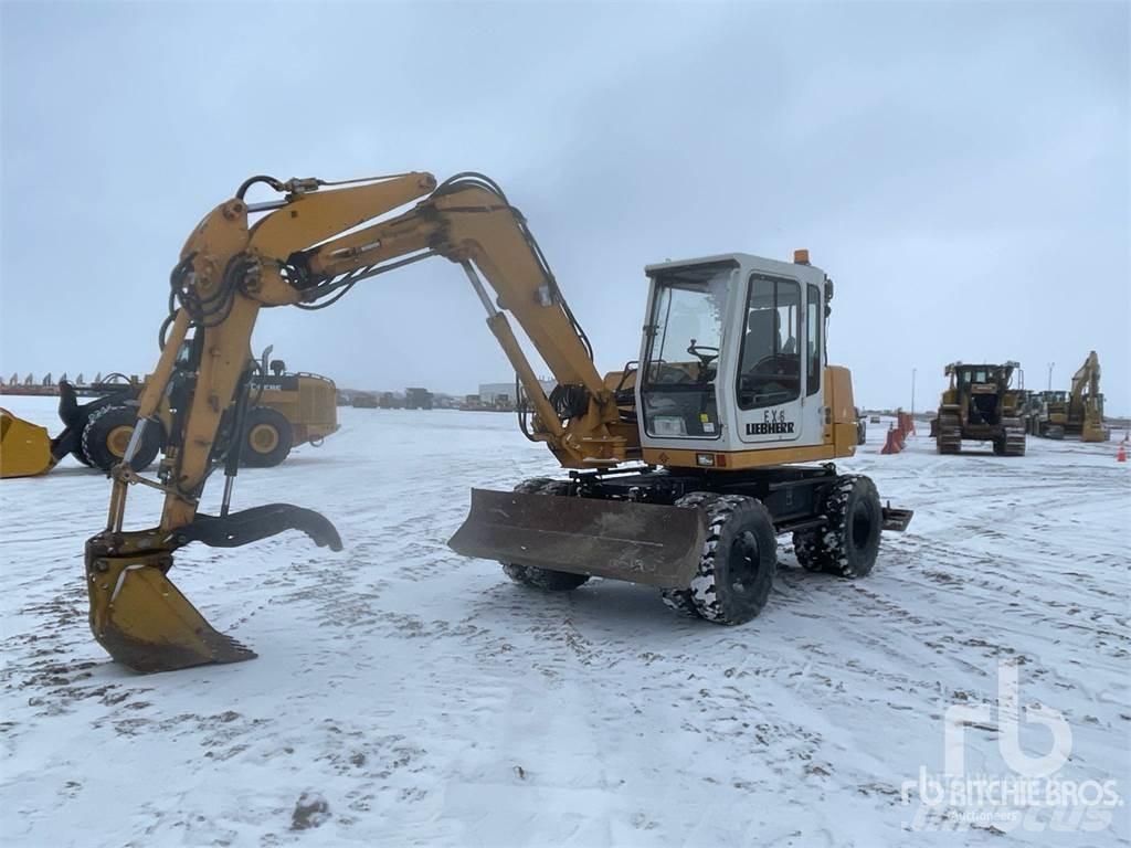 Liebherr A308 Ekskavatori uz riteņiem
