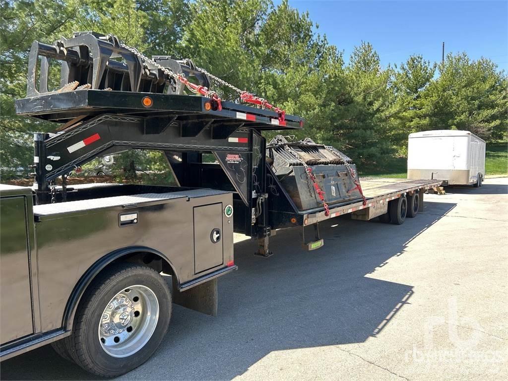 Load Trail G832 Zemie treileri