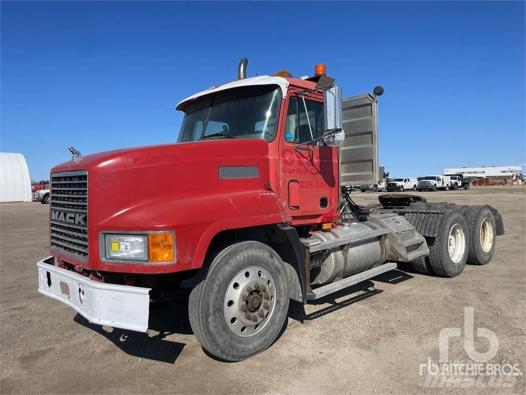Mack CH600 Vilcēji
