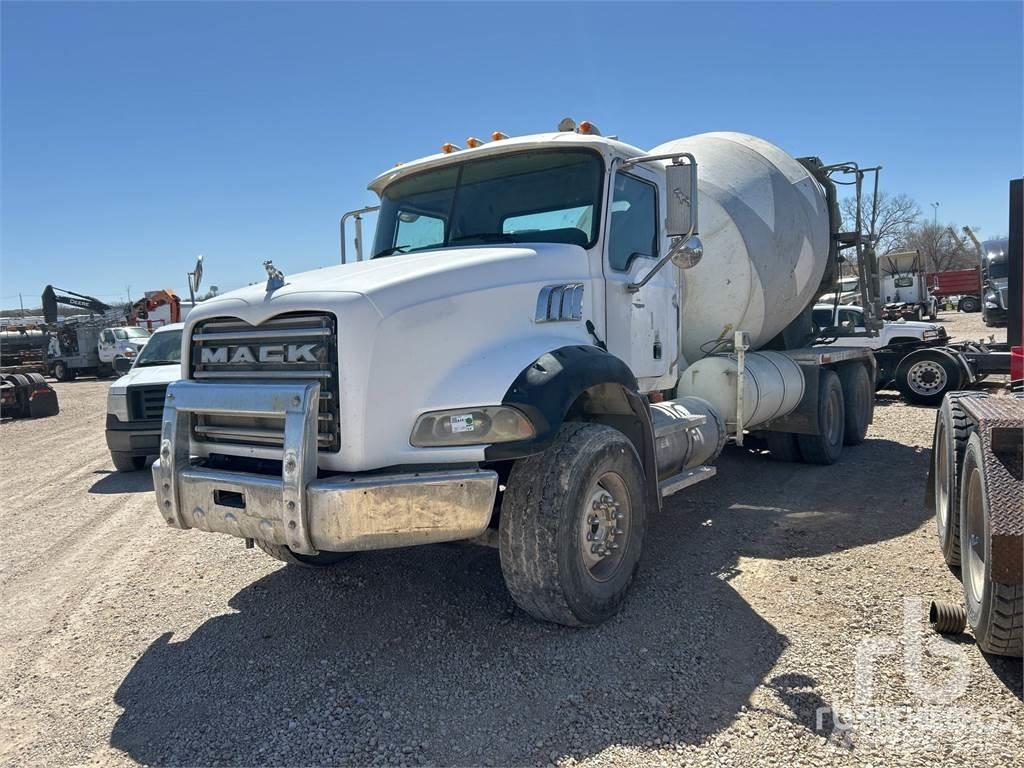Mack CPT713 Betonvedēji