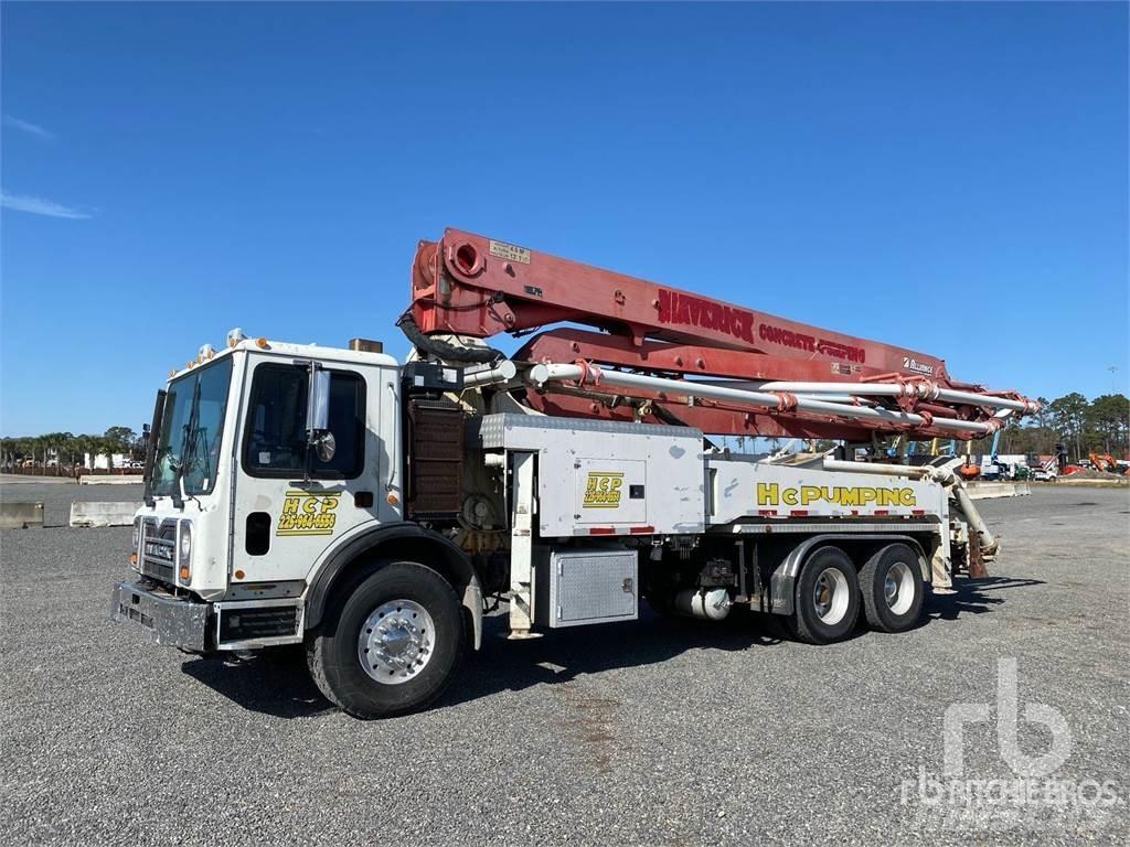 Mack MRU613 Betonvedēji