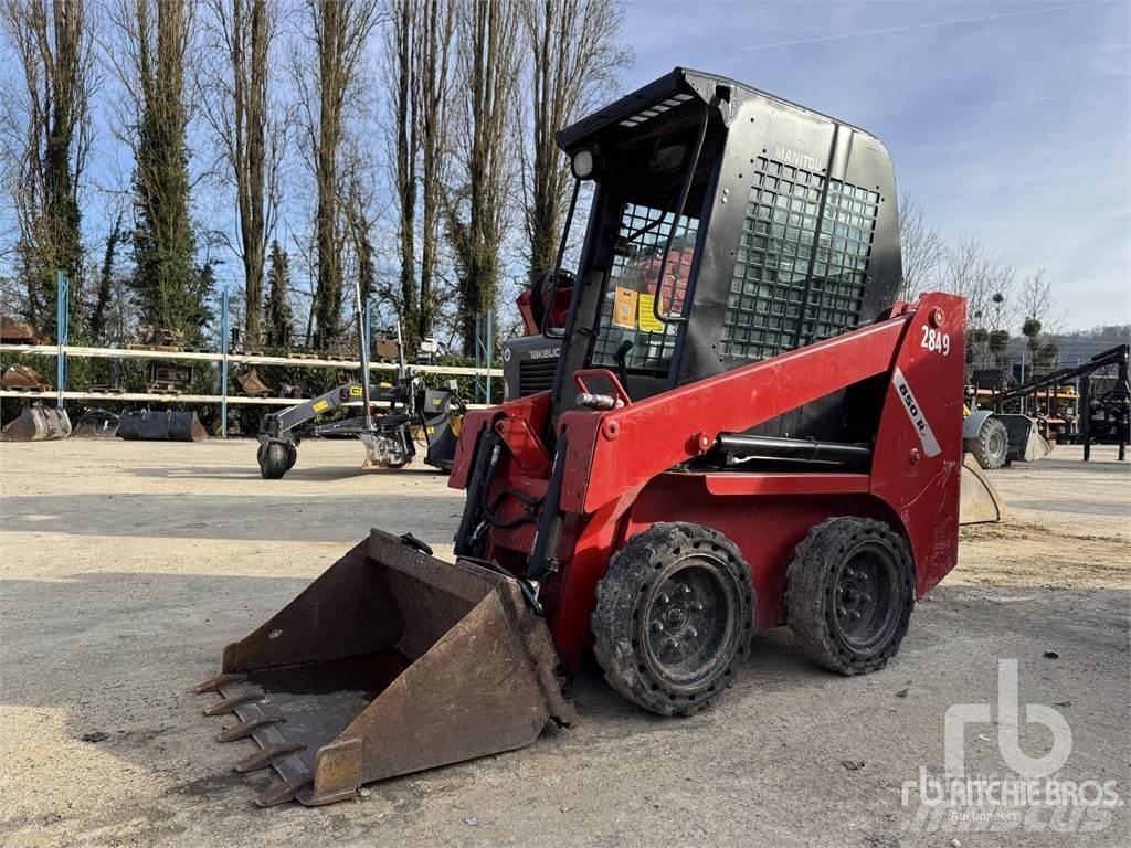 Manitou 850RF Lietoti riteņu kompaktiekrāvēji