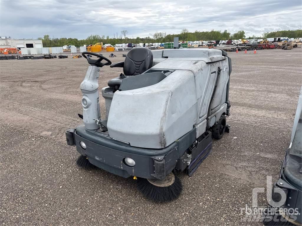 Nilfisk SC8000 Ielu tīrīšanas mašīnas