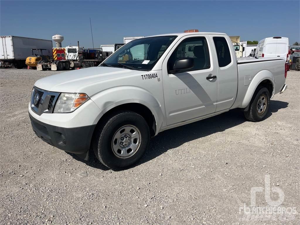 Nissan FRONTIER Vieglais kravas automobilis/izkraušana no sāniem