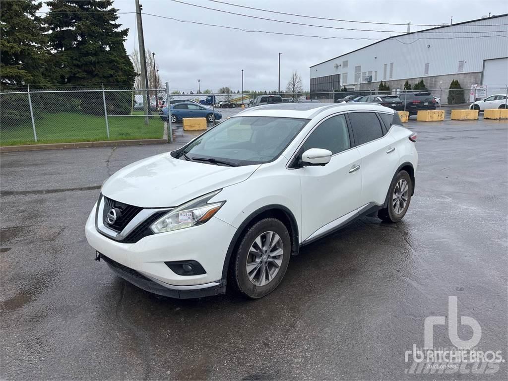 Nissan MURANO Vieglais kravas automobilis/izkraušana no sāniem