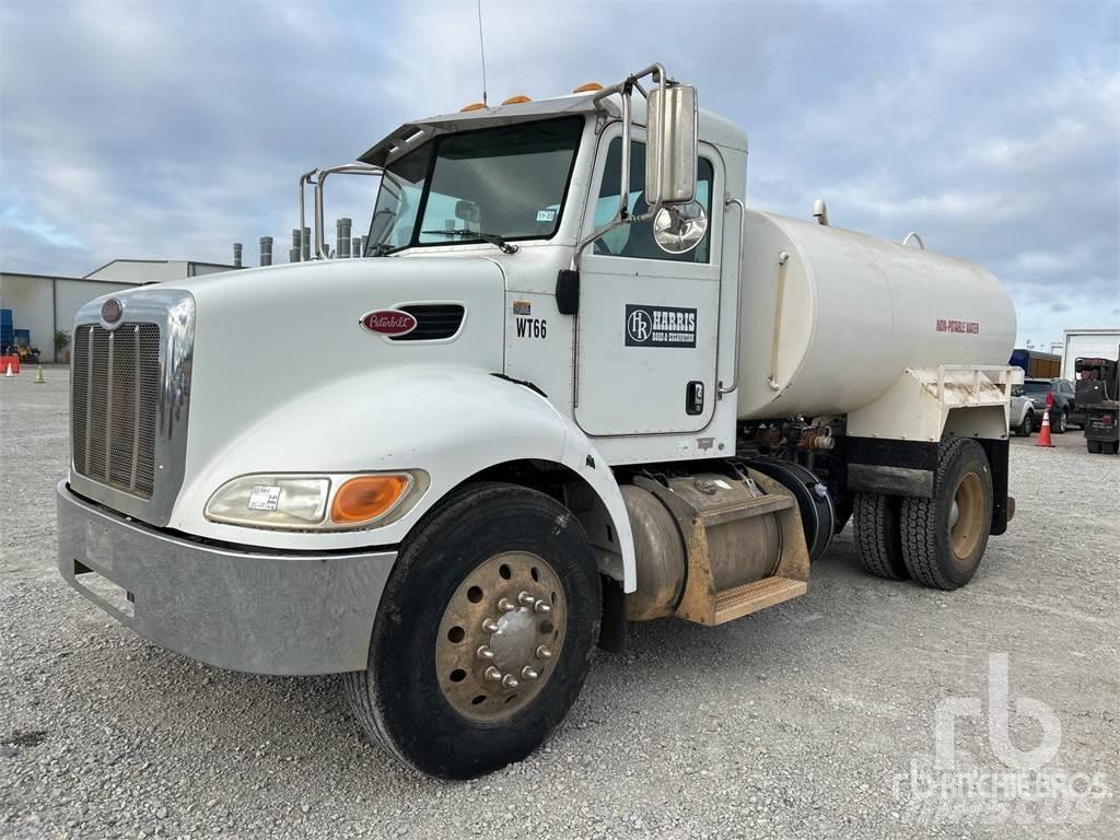 Peterbilt 337 Ūdens mašīnas