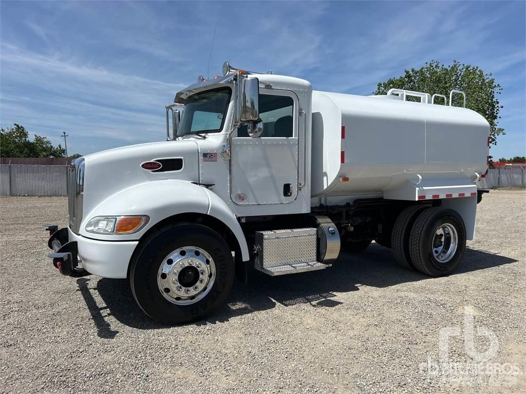 Peterbilt 337 Ūdens mašīnas