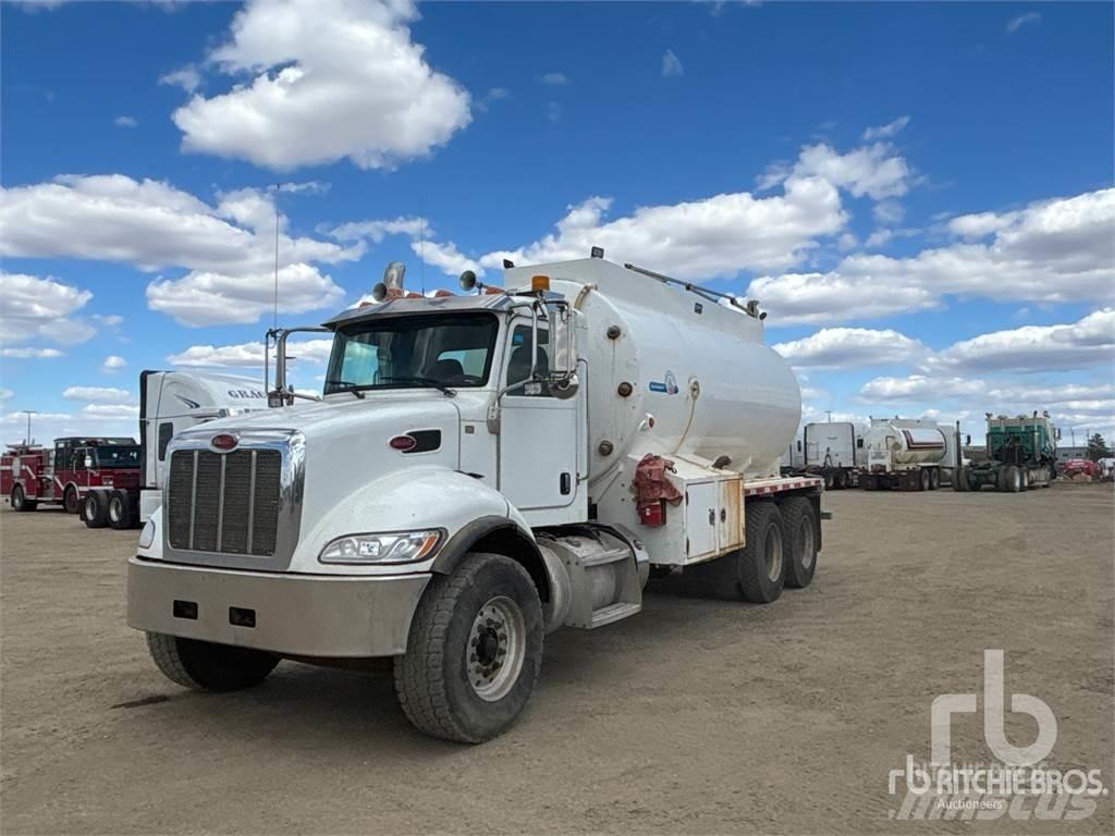 Peterbilt 348 Ūdens mašīnas
