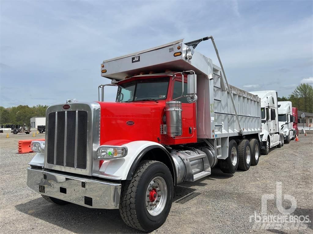 Peterbilt 388 Pašizgāzējs