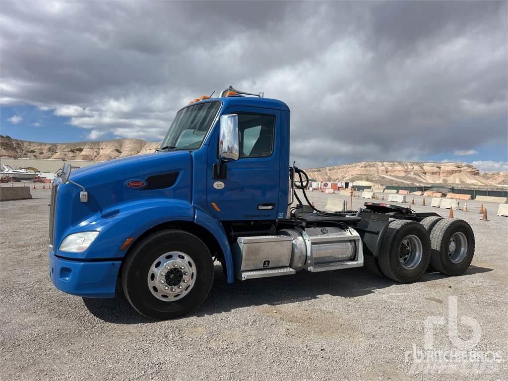 Peterbilt 389 Vilcēji