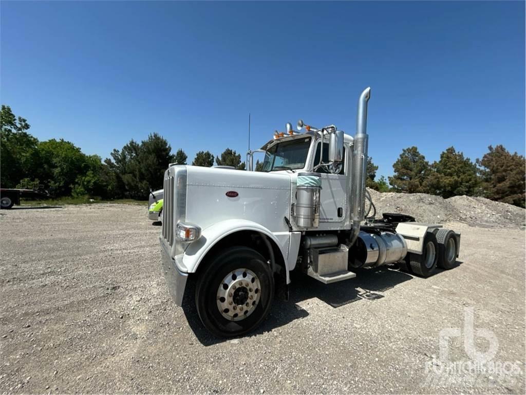 Peterbilt 389 Vilcēji