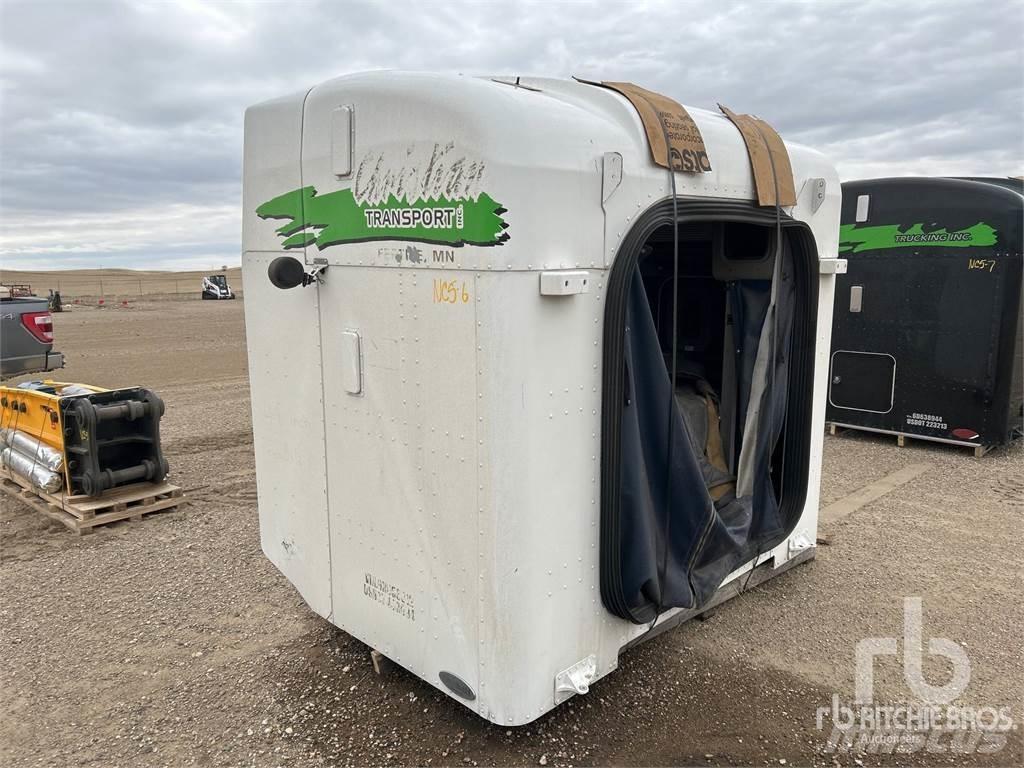 Peterbilt 48 in Kabīnes un interjers
