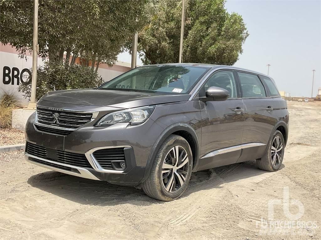 Peugeot 5008 Automašīnas