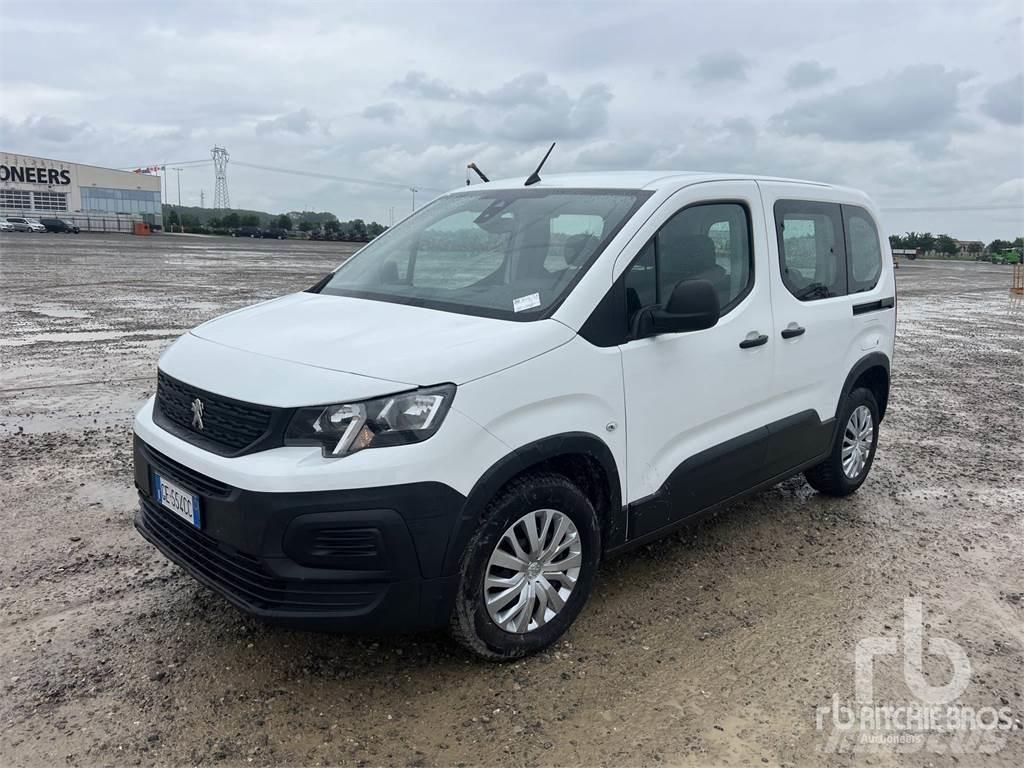 Peugeot RIFTER Automašīnas