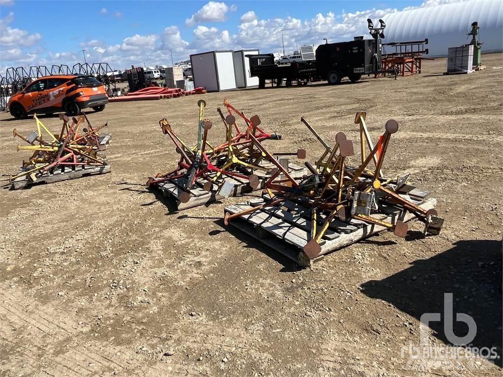  Pipe Stand Cauruļvadu buldozeri