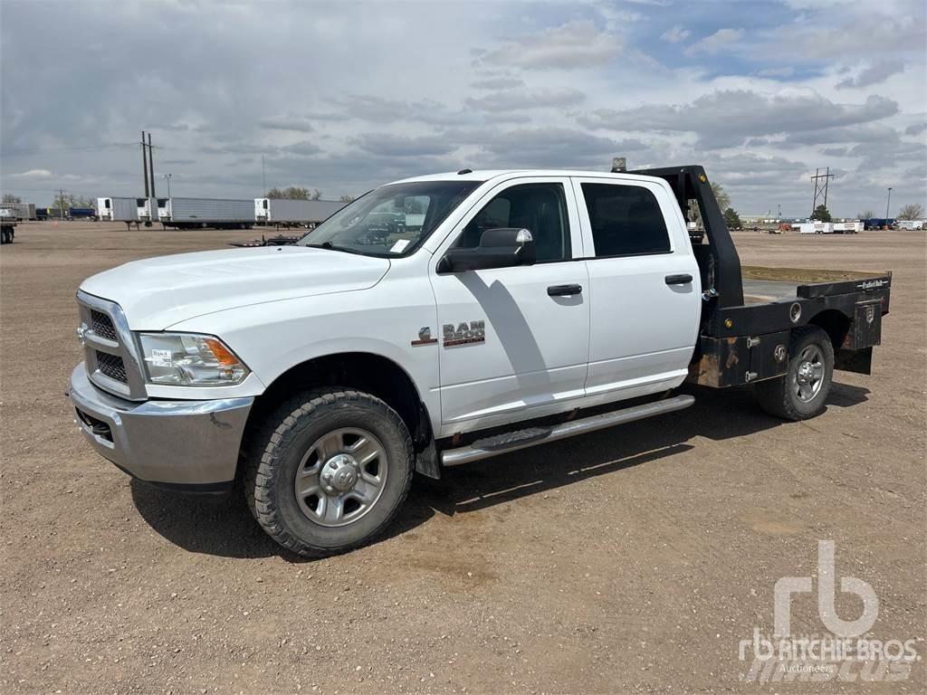 RAM 2500 Platformas/izkraušana no sāniem