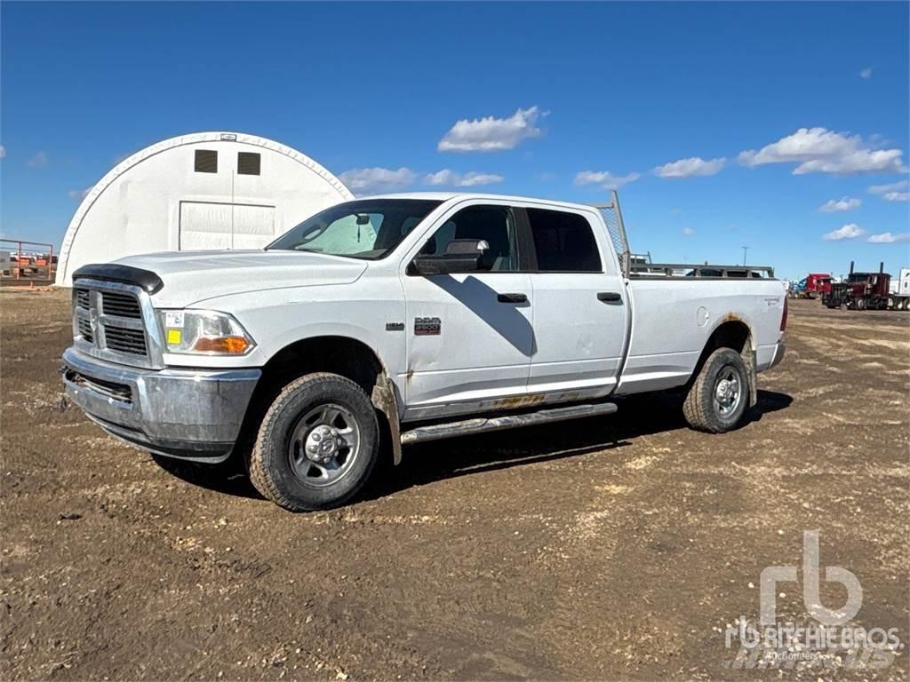RAM 2500HD Vieglais kravas automobilis/izkraušana no sāniem