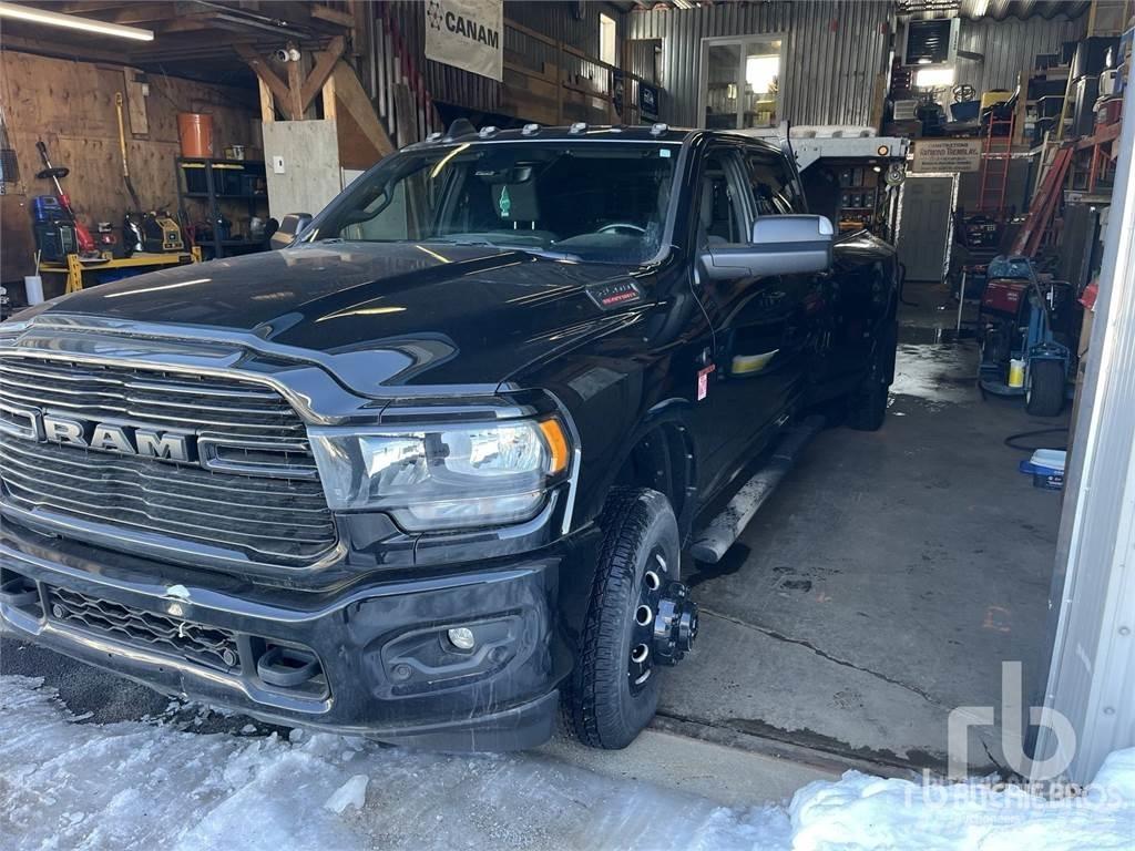 RAM 3500 Vieglais kravas automobilis/izkraušana no sāniem
