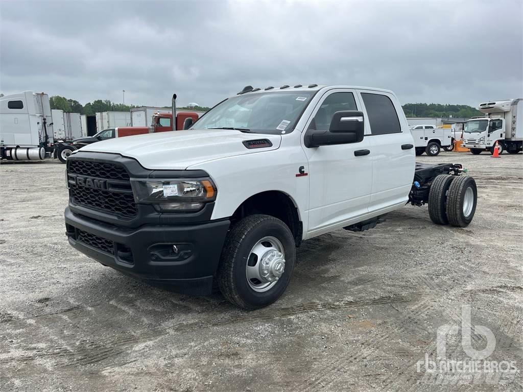 RAM 3500 Šasija ar kabīni