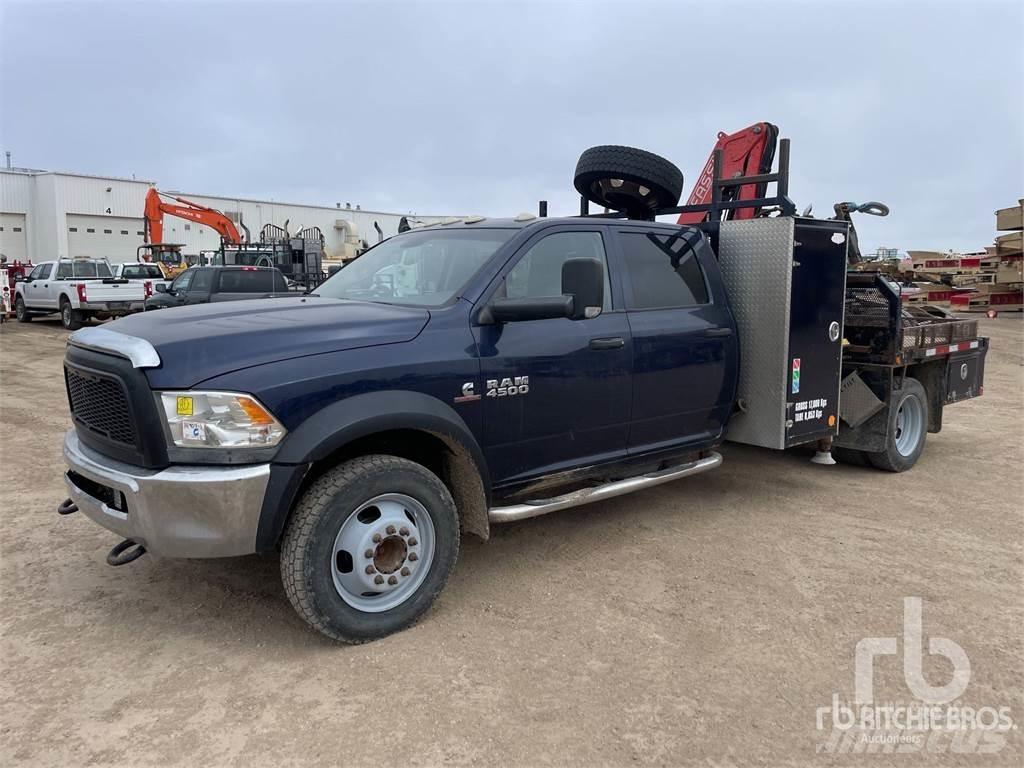 RAM 4500 Smagās mašīnas ar celtni