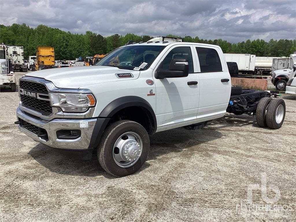 RAM 4500 Šasija ar kabīni