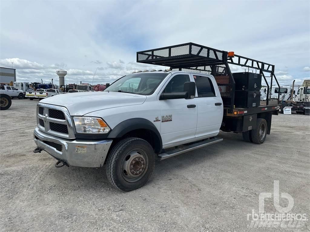 RAM 5500 Platformas/izkraušana no sāniem