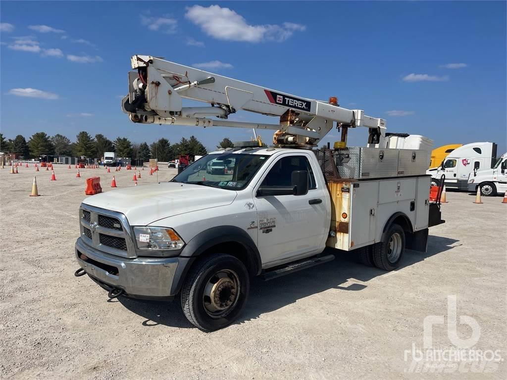 RAM 5500 Pacēlājplatformas - piekabes