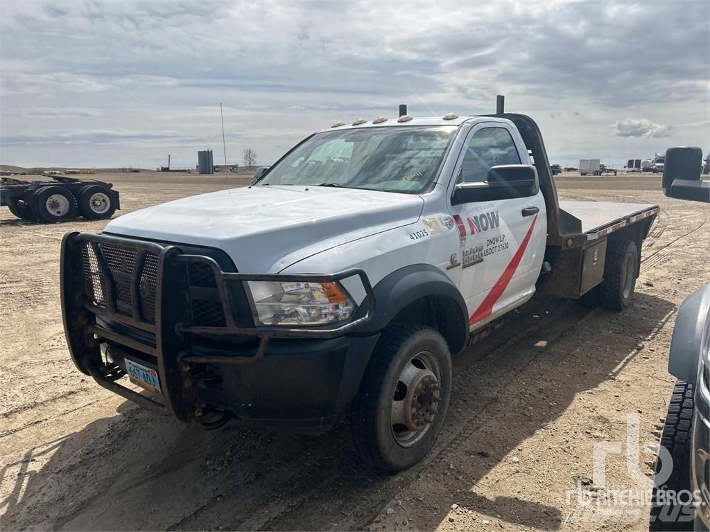 RAM 5500 Platformas/izkraušana no sāniem