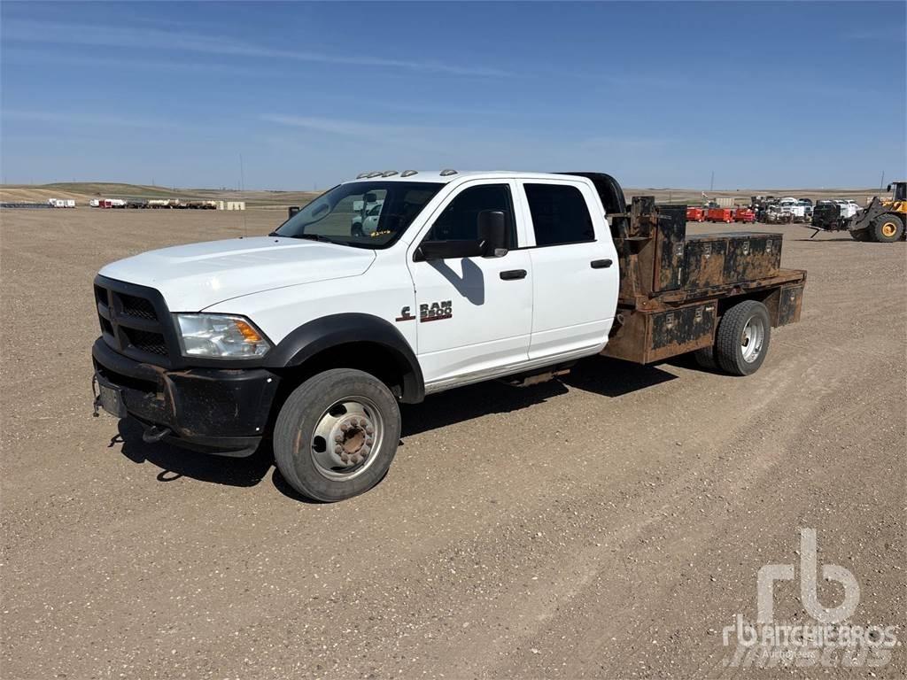 RAM 5500 Šasija ar kabīni