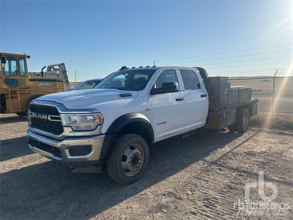RAM 5500 Šasija ar kabīni