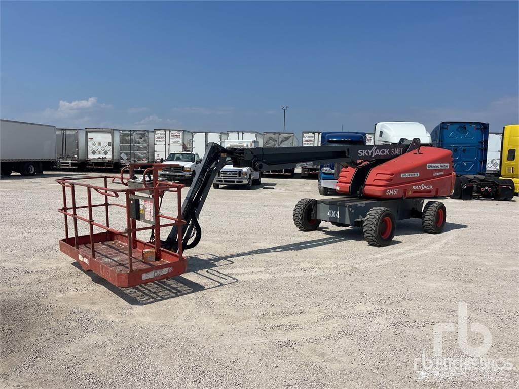SkyJack SJ45T Strēles pacēlāji